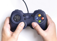 Board Games Versus Video Games - Think & Talk